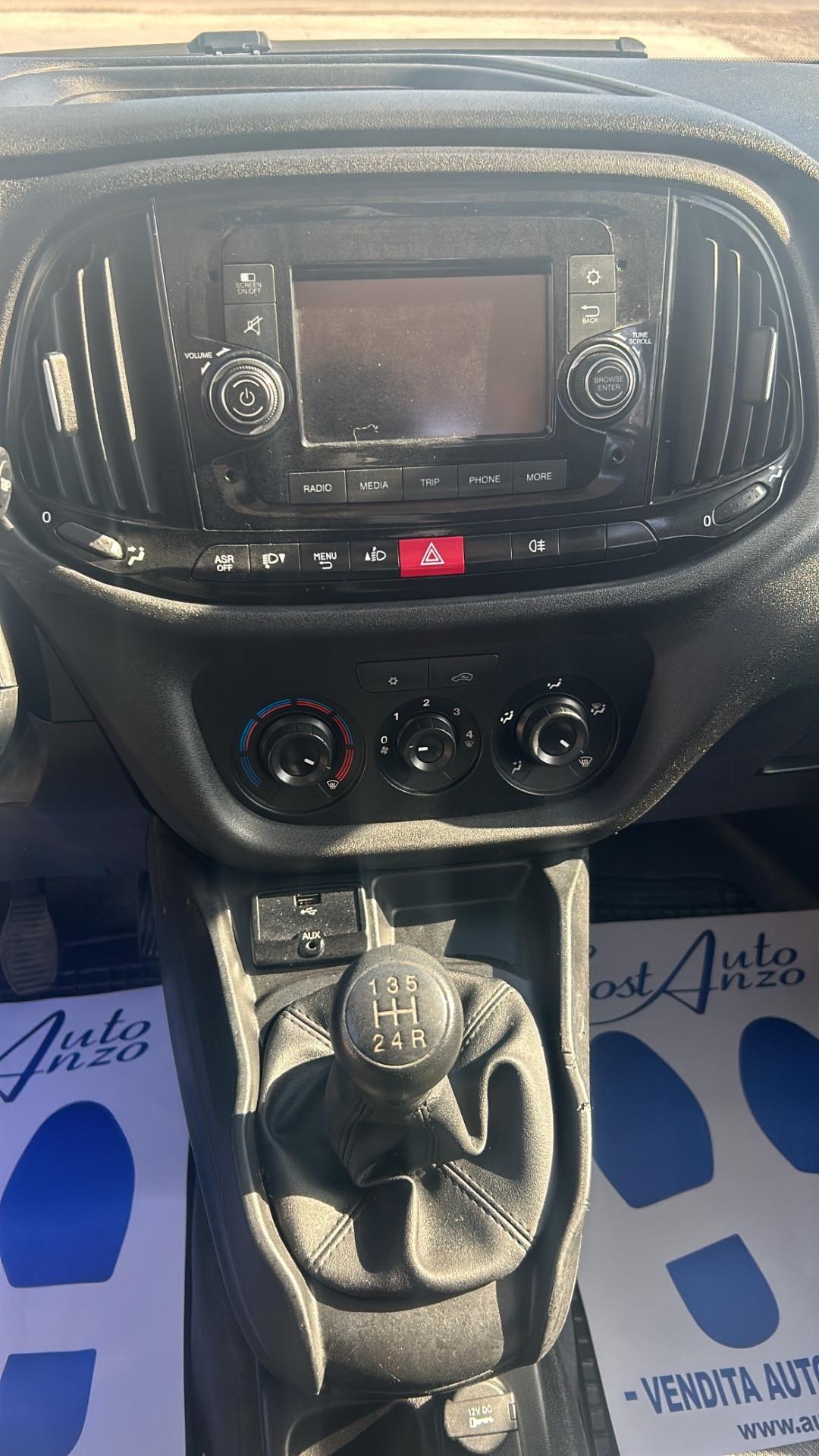 Fiat Doblo 1.3 Multijet 90 cv 2015 3 POSTI