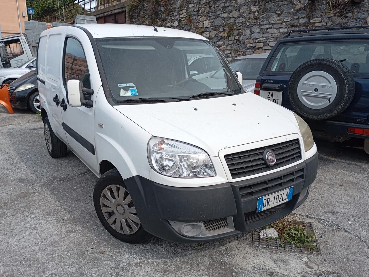 Fiat Doblò 1.9 MJ Cargo Lamierato SX-2008
