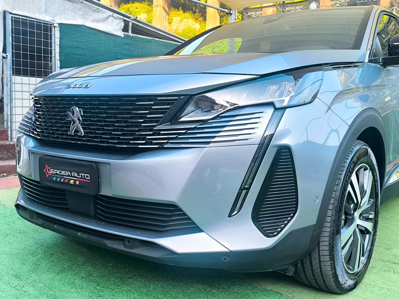 Peugeot 3008 BlueHDi 130 cv Allure Pack