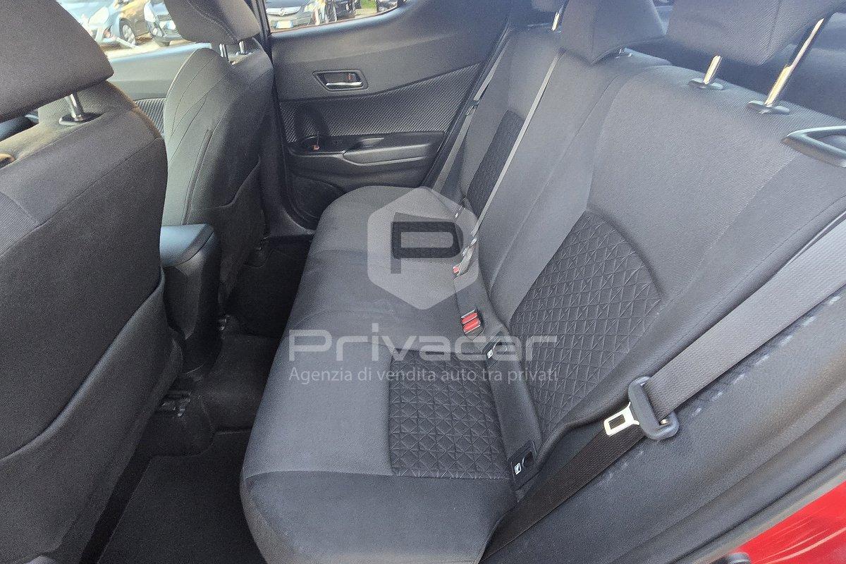 TOYOTA C-HR 1.8 Hybrid E-CVT Trend