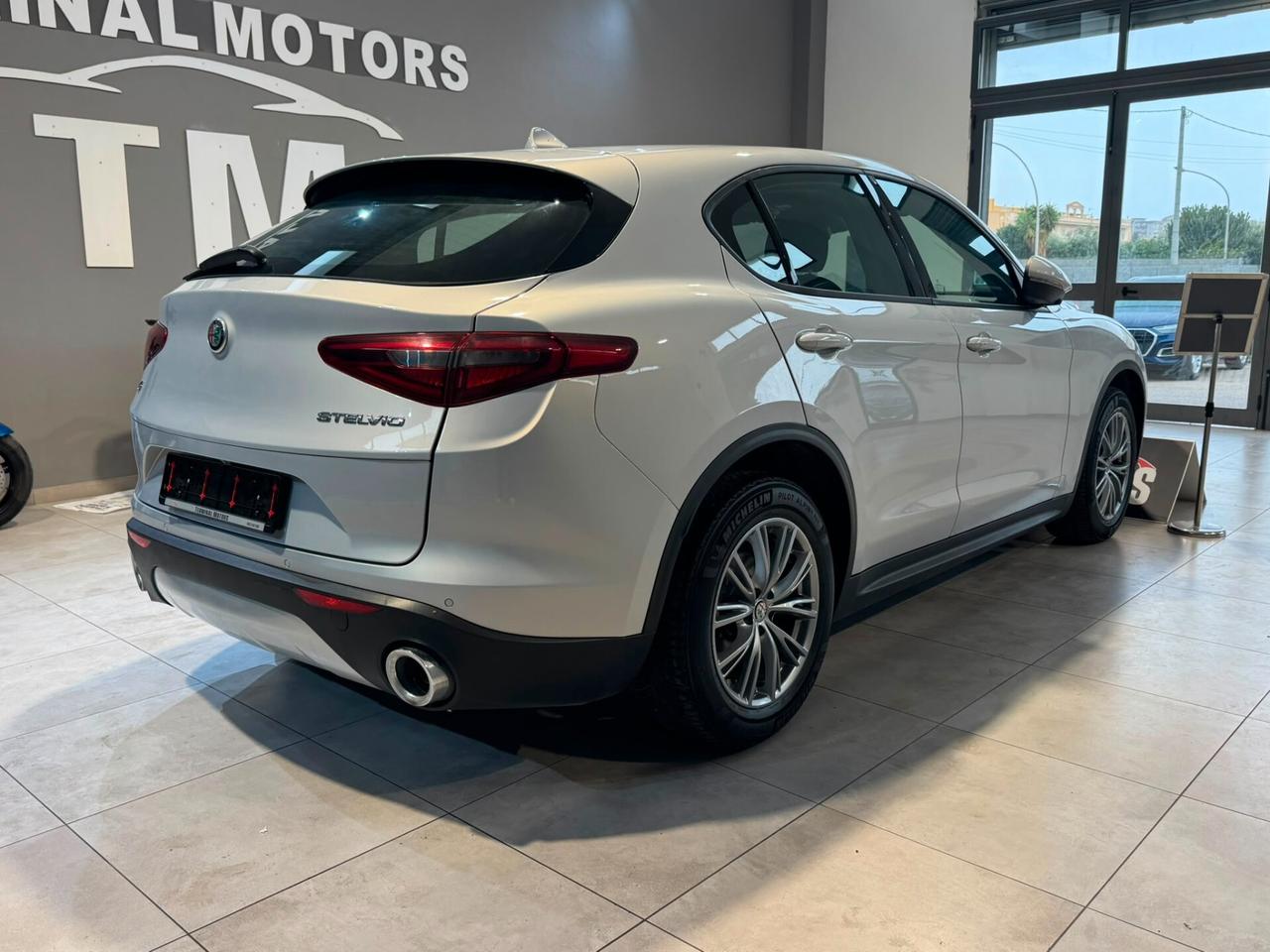 Alfa Romeo Stelvio 2.2 Turbodiesel 190 CV AT8 RWD Business