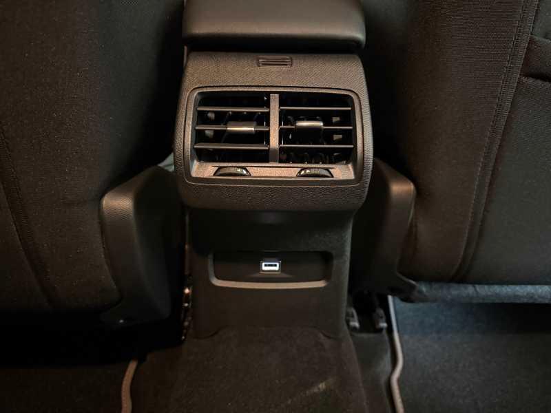 CITROEN C4 Hybrid 145 cv Automatico - COLLECTION