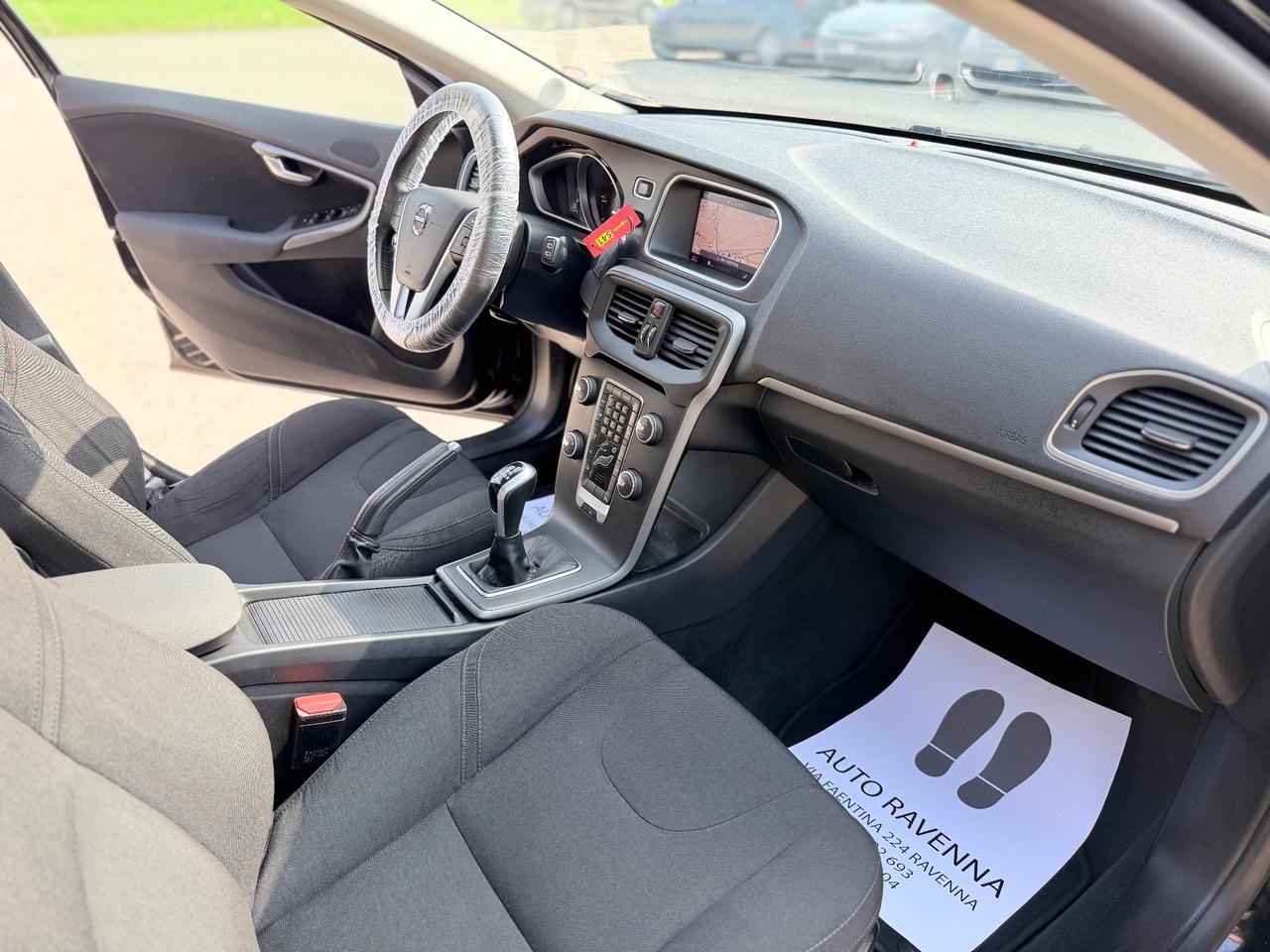 Volvo V40 D2 R-design euro6 2.0d 120cv