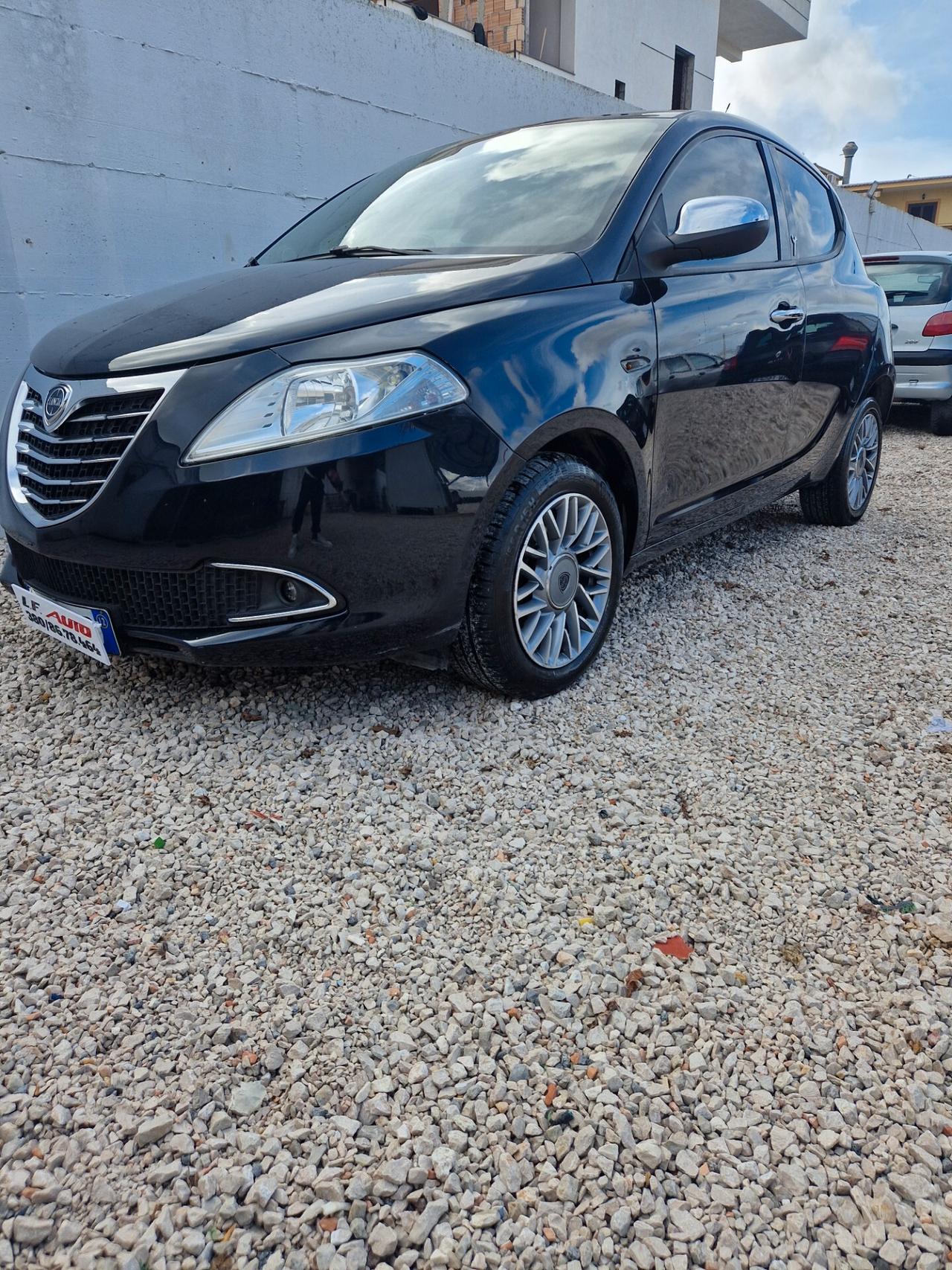 Lancia Ypsilon 1.3 MJT 16V 95 CV 5 porte S&S Platinum