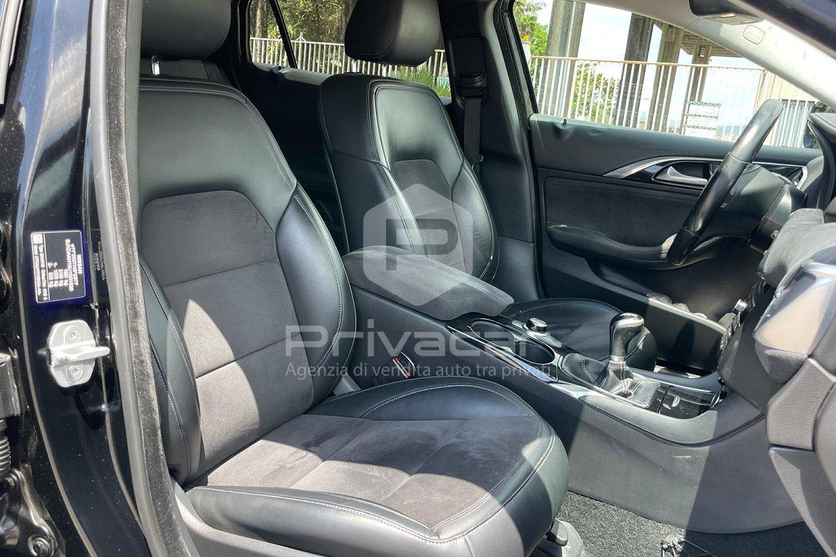 INFINITI Q30 1.5 diesel City Black Edition