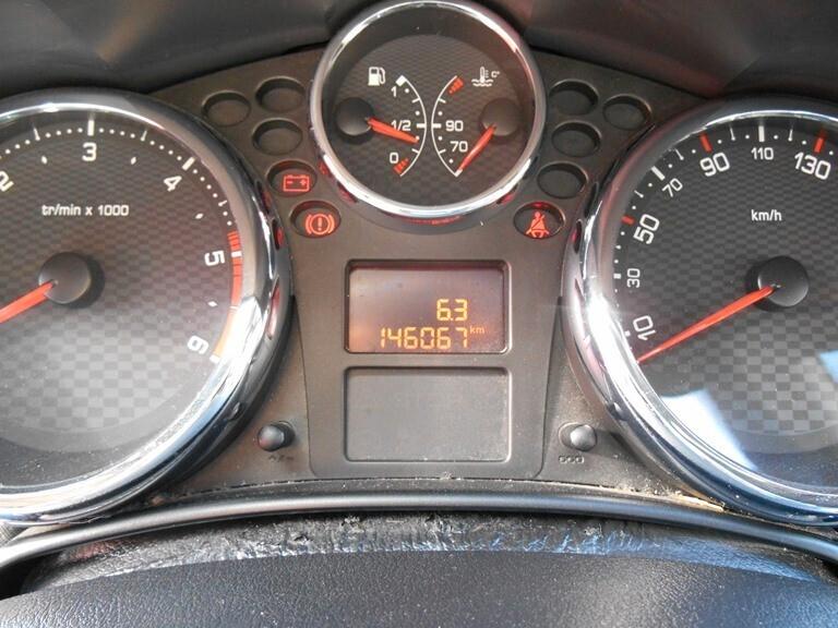 Peugeot 207 1.6 HDI CABRIO X NEOPATENTATI
