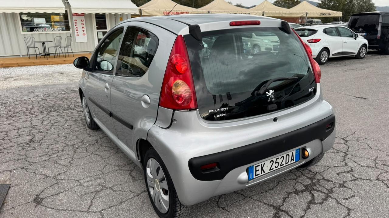 Peugeot 107 1.0 68CV 5p. Allure 2Tronic