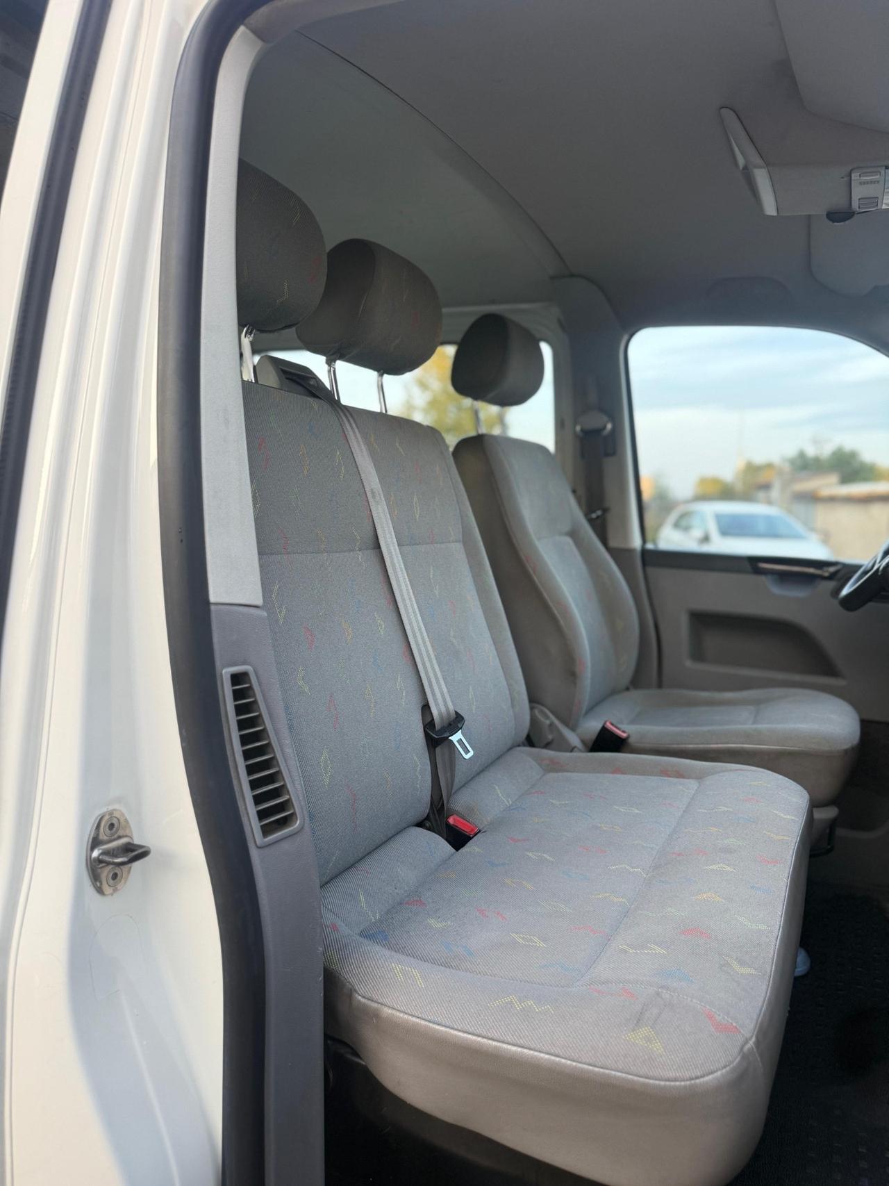 Volkswagen Transporter 2.5 TDI/130CV