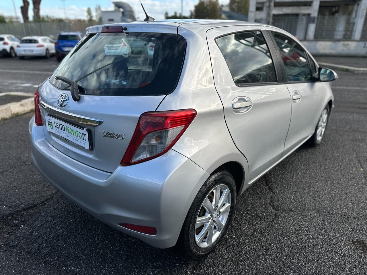 Toyota Yaris 1.4d 90cv PARI AL NUOVO Garanzia