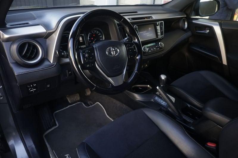 Toyota RAV4 Hybrid TOYOTA RAV4 2.5 114KW IBRIDO ANNO 2016