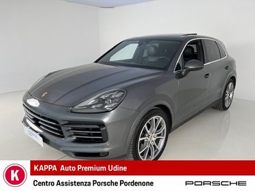 Porsche Cayenne 3.0 V6 **Leasing 450 € al mese**