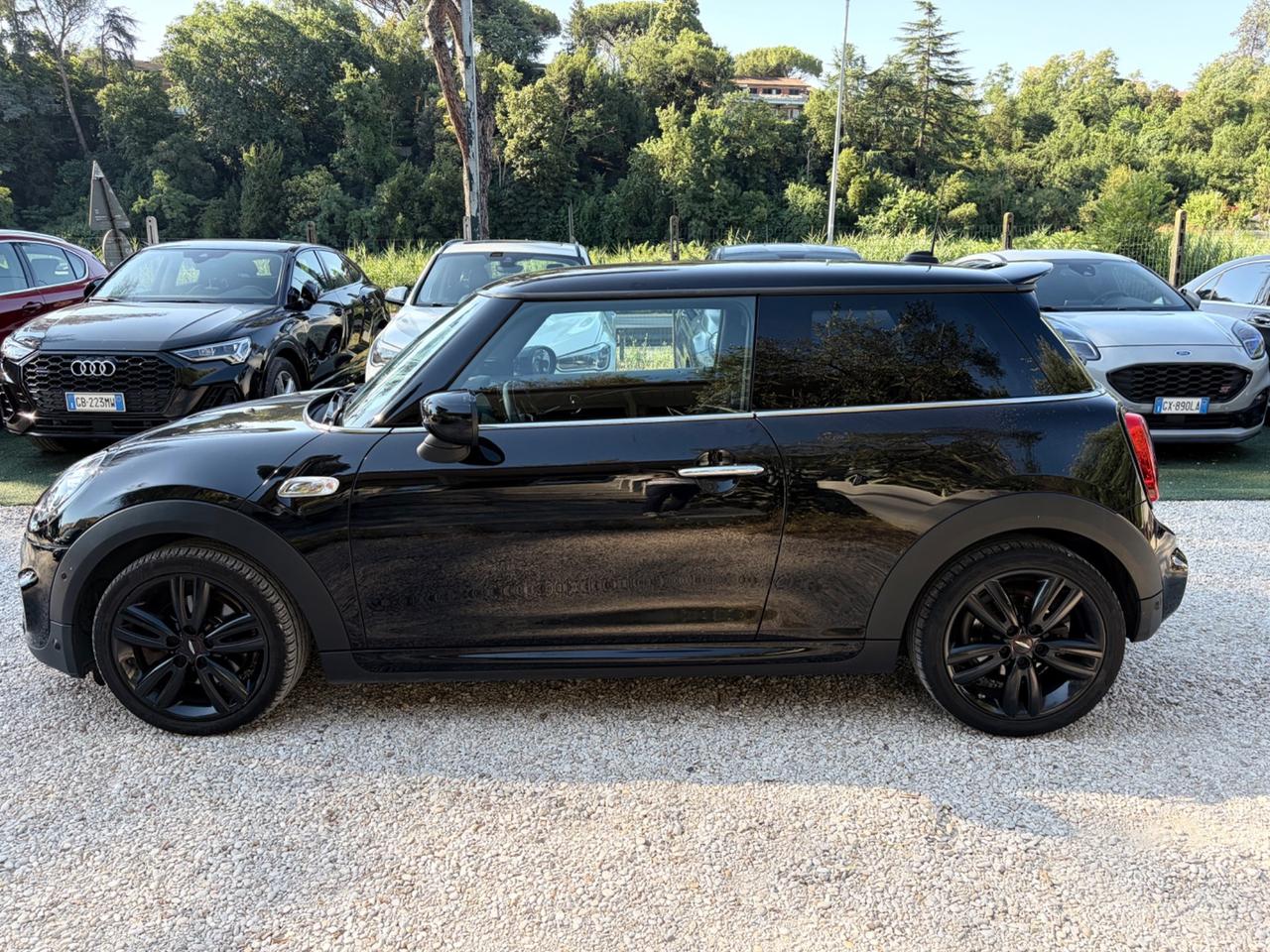 Mini Cooper s Jcw sedili guscio quadro digitale harman kardon cambio f1 full Led luci ambiente