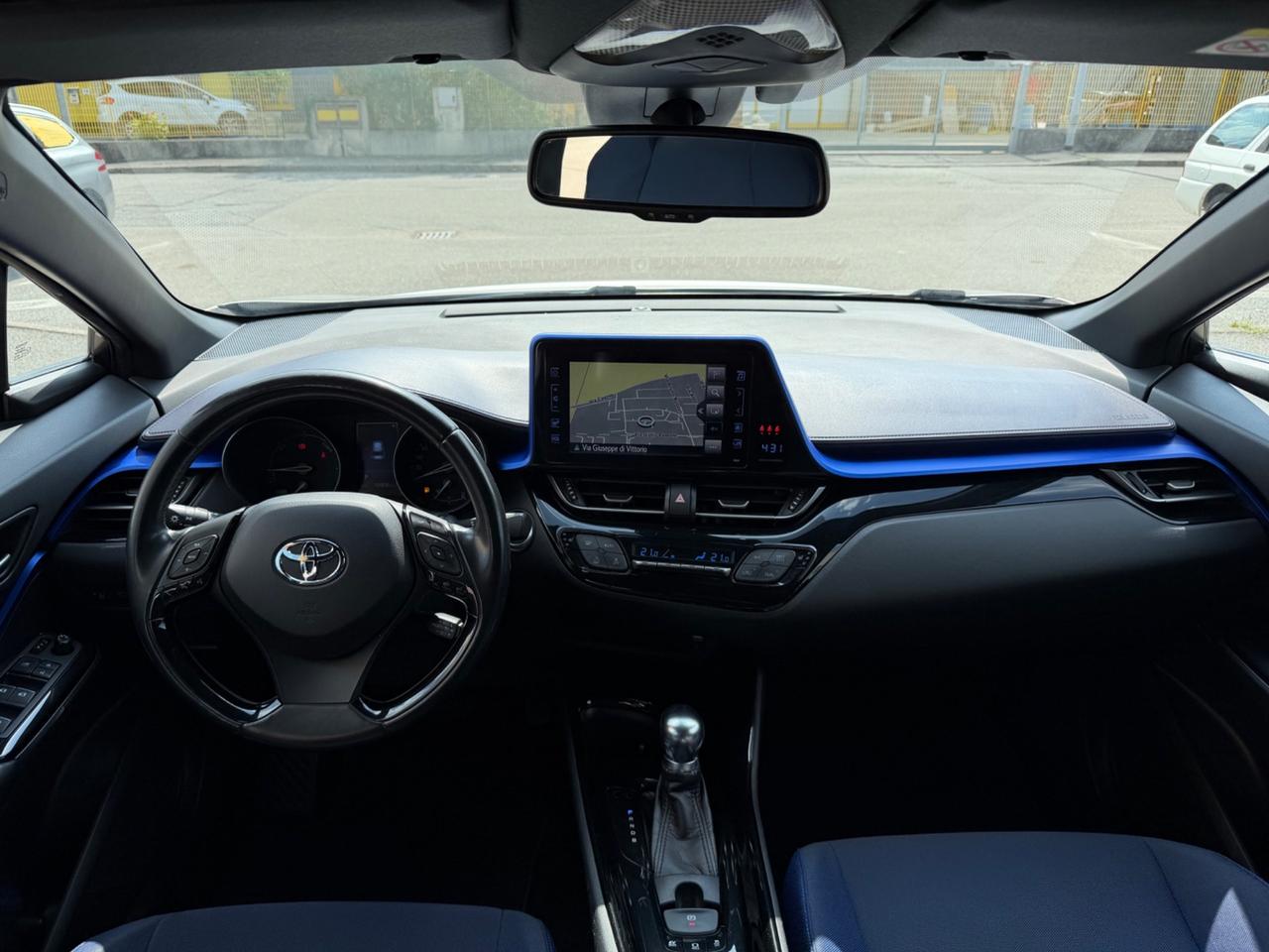 Toyota C-HR 1.8 Hybrid E-CVT Active
