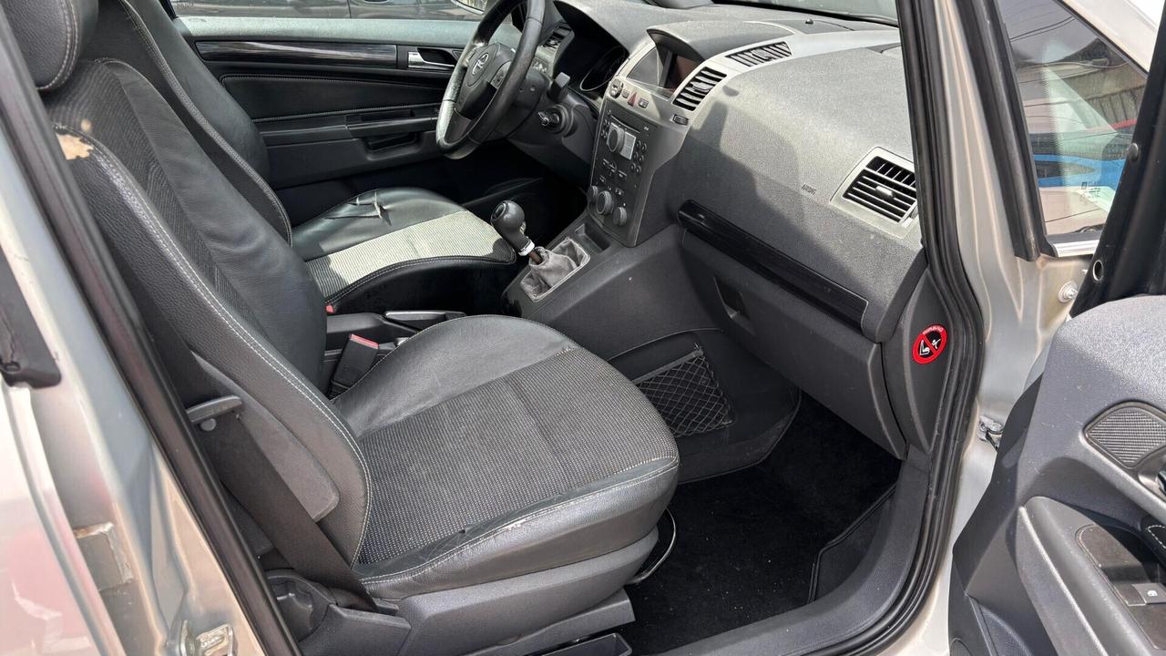 Opel Zafira 1.9 16V CDTI 150CV Cosmo