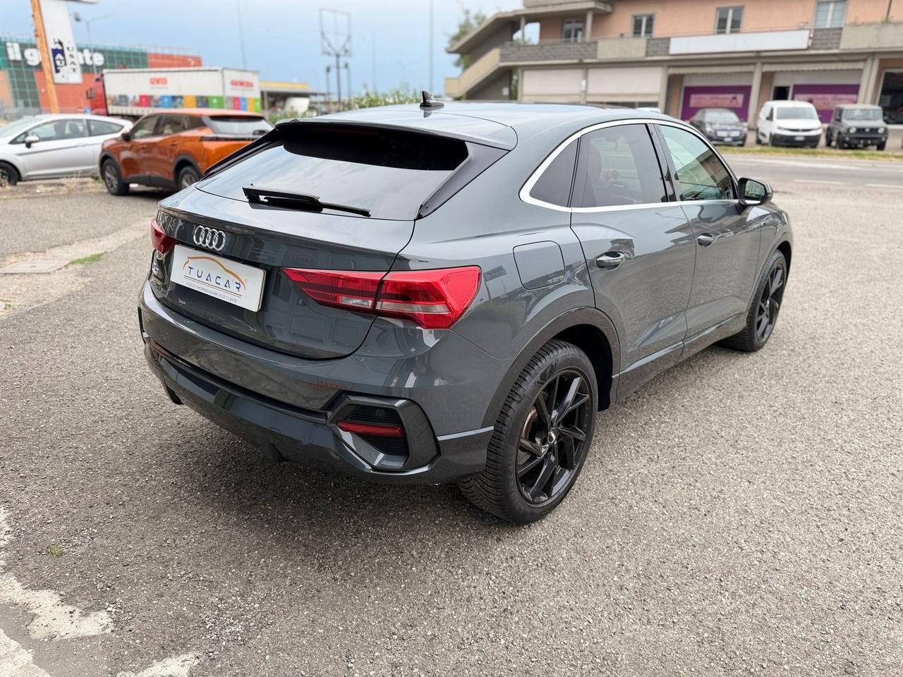 Audi Q3 Business 2.0 35 TDI #11754