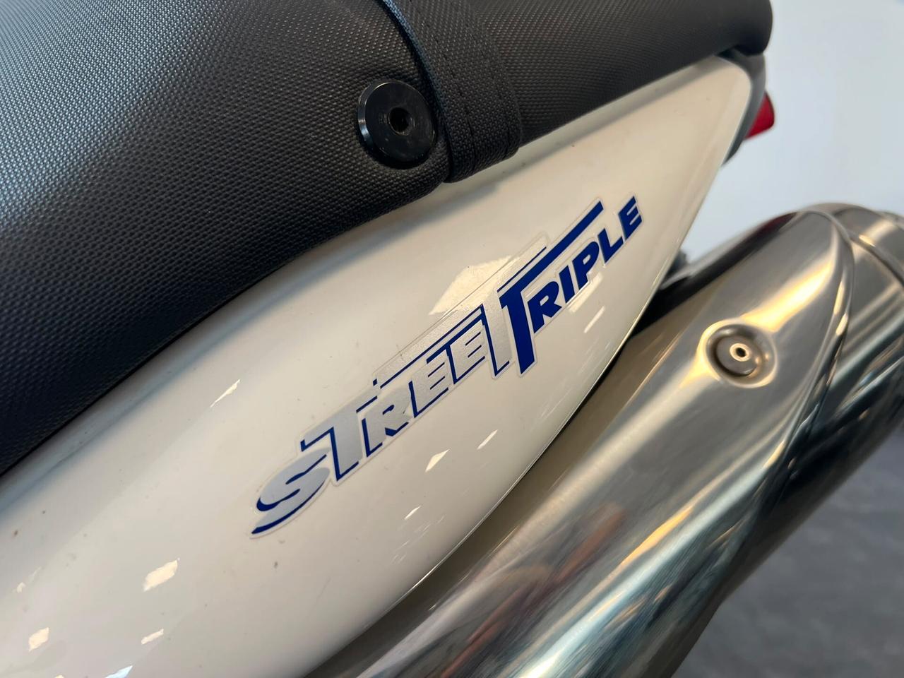 Triumph Street Triple
