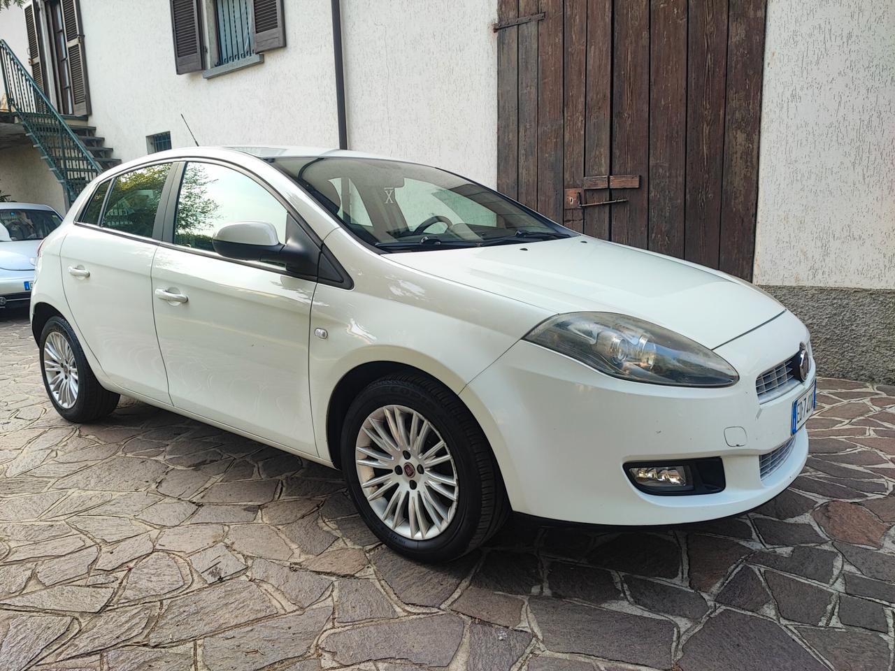 Fiat Bravo 1.6 Mjt euro 5 neopatentati 6 marce