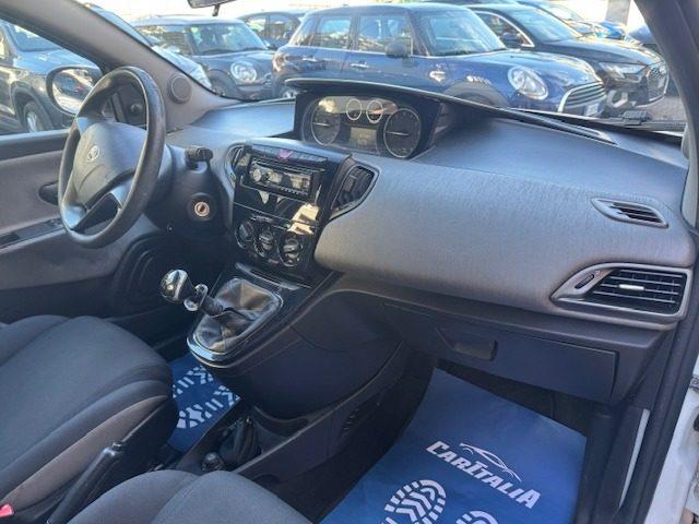 LANCIA Ypsilon 1.2 69 CV 5 porte GPL Ecochic Silver