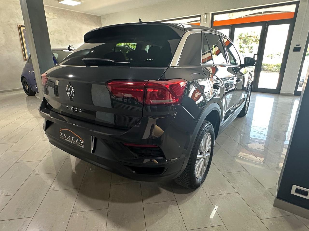 Volkswagen T-Roc Business 1.6 TDI #6023
