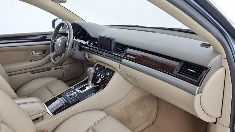 Audi A8 3.0 V6 tdi quattro tiptronic Fap