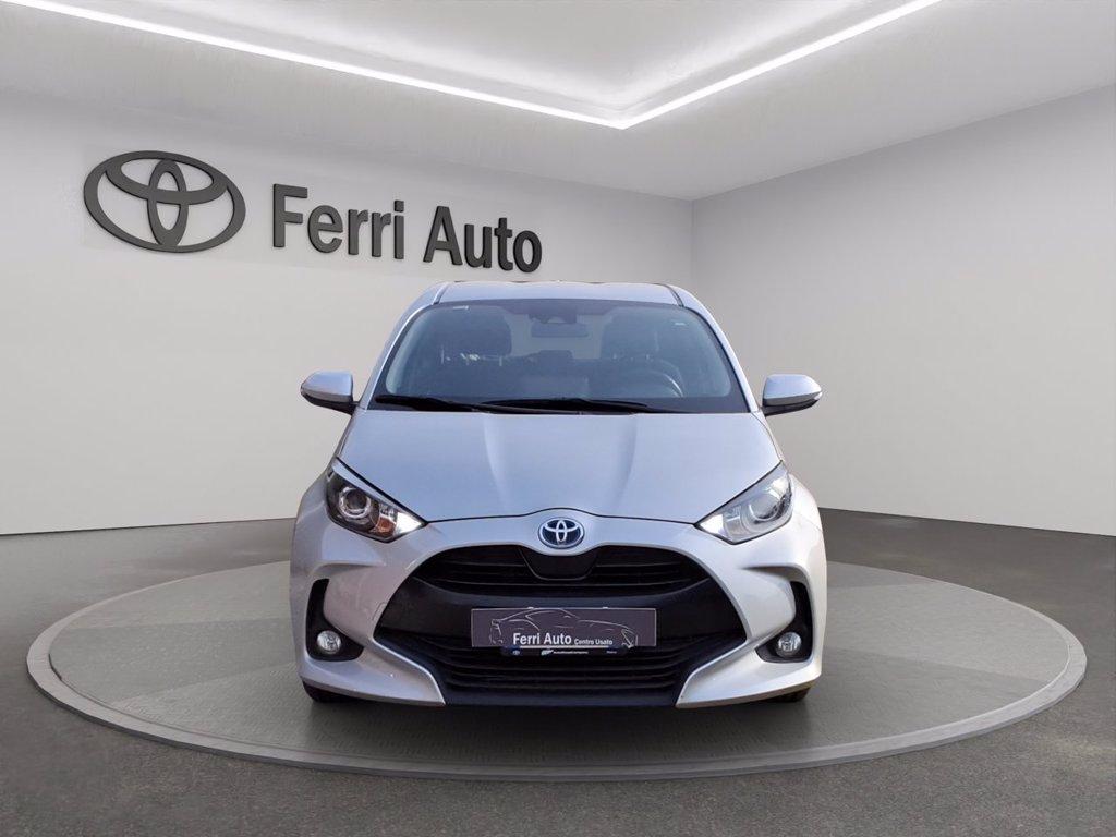 TOYOTA Yaris 1.5h active del 2020