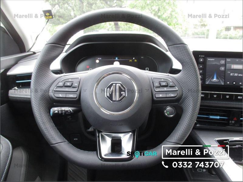 MG MG5 Luxury 61,1 KWh AUTOCARRO N1