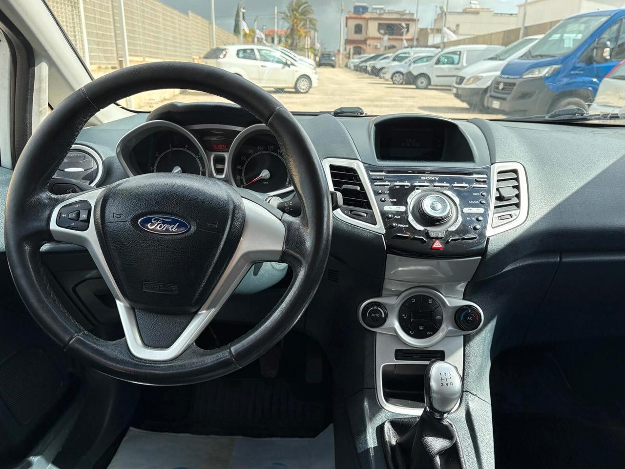 Ford Fiesta 1.2 Benzina 82 CV 5 porte Titanium