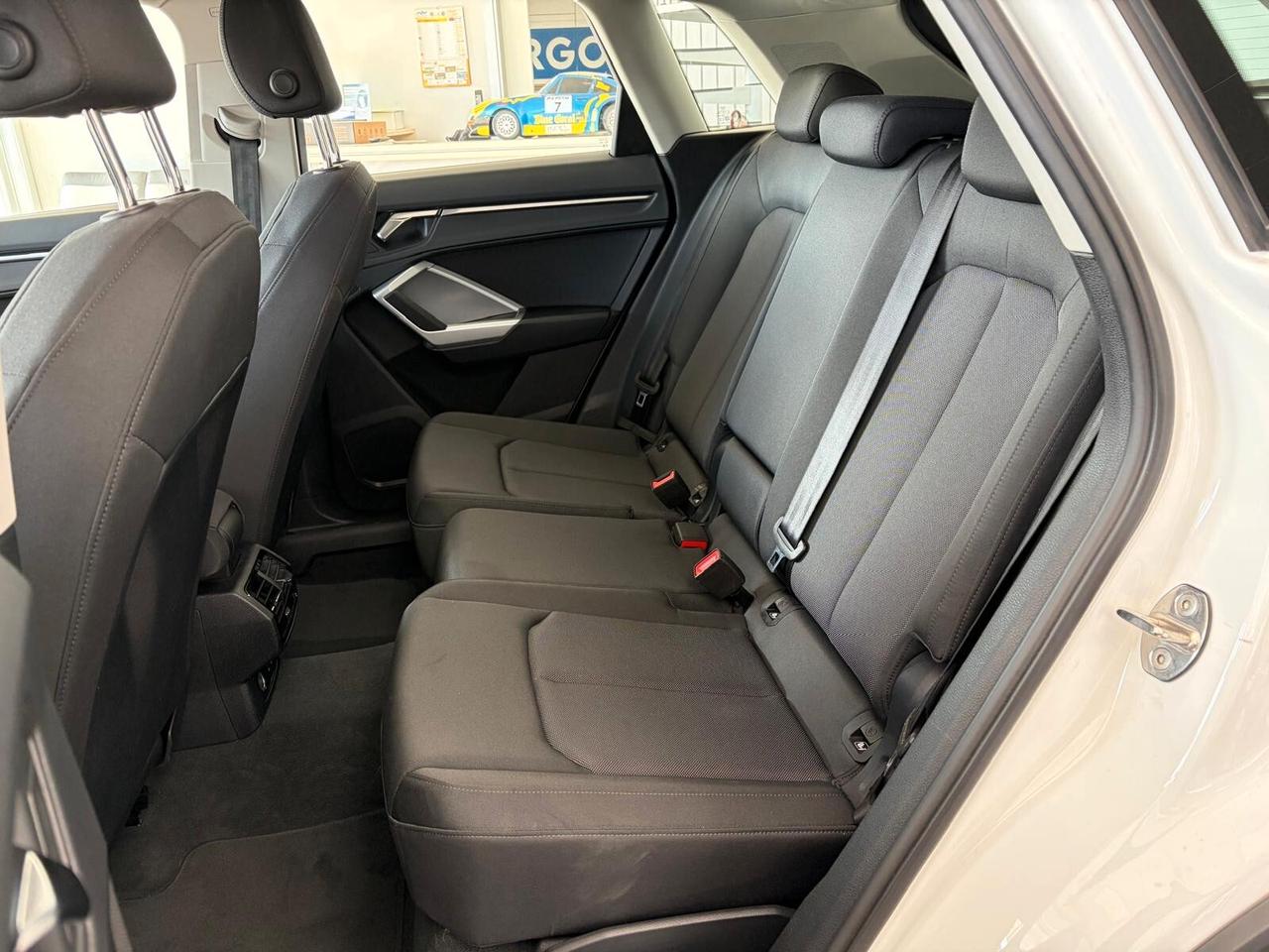 Audi Q3 35 TDI S tronic Business Advanced