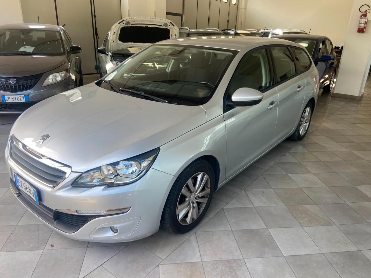 Peugeot 308 1.6 e-HDi 115 CV Stop&Start SW Business