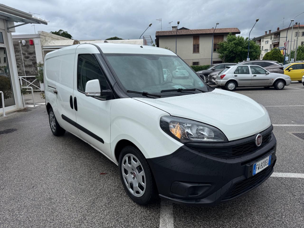 Fiat Doblo 1.6 MJT 105CV Maxi SX