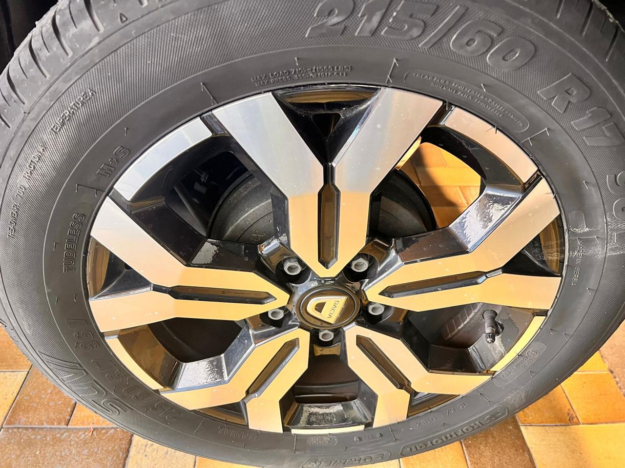 Dacia Duster 4x2 90000 km 10/2021