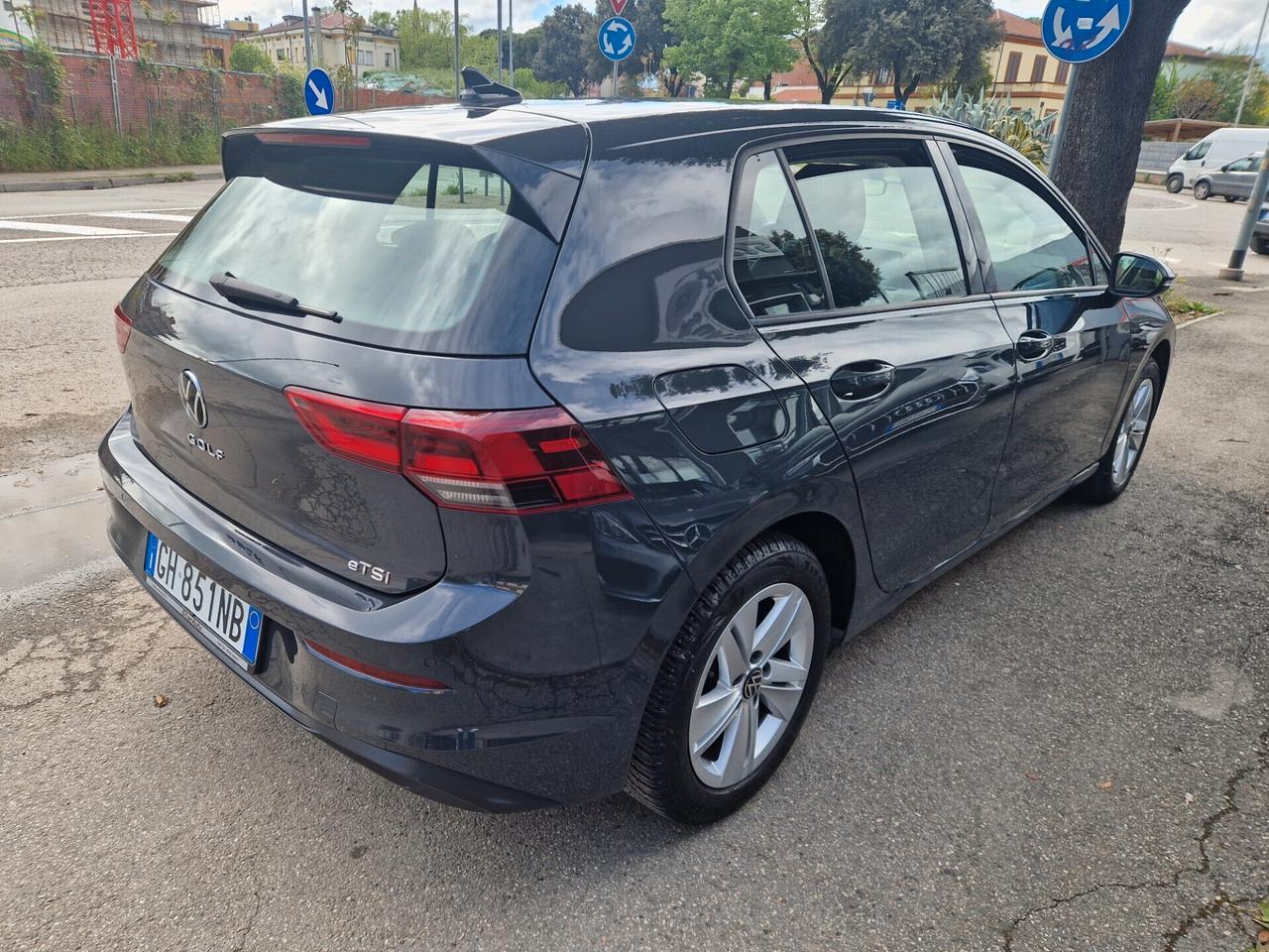 Volkswagen Golf 1.0 eTSI EVO DSG Life