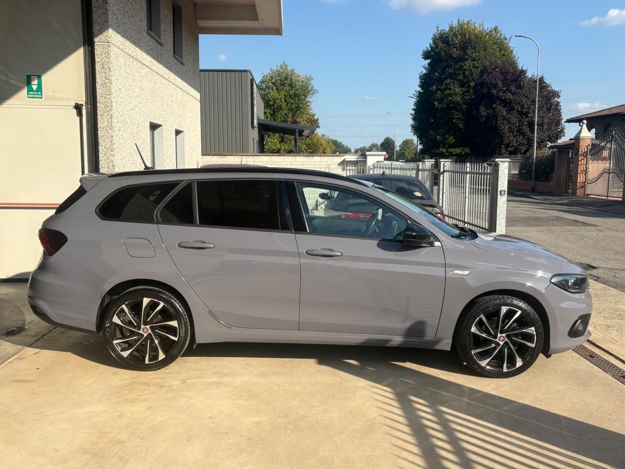 Fiat Tipo 1.4 T-Jet 120CV GPL SW Lounge