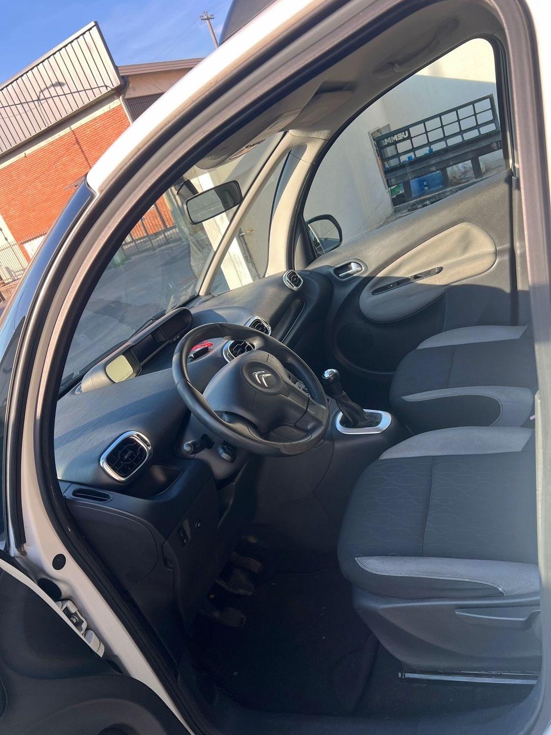 Citroen C3 Picasso 1.4 VTi 95 GPL airdream Seduction