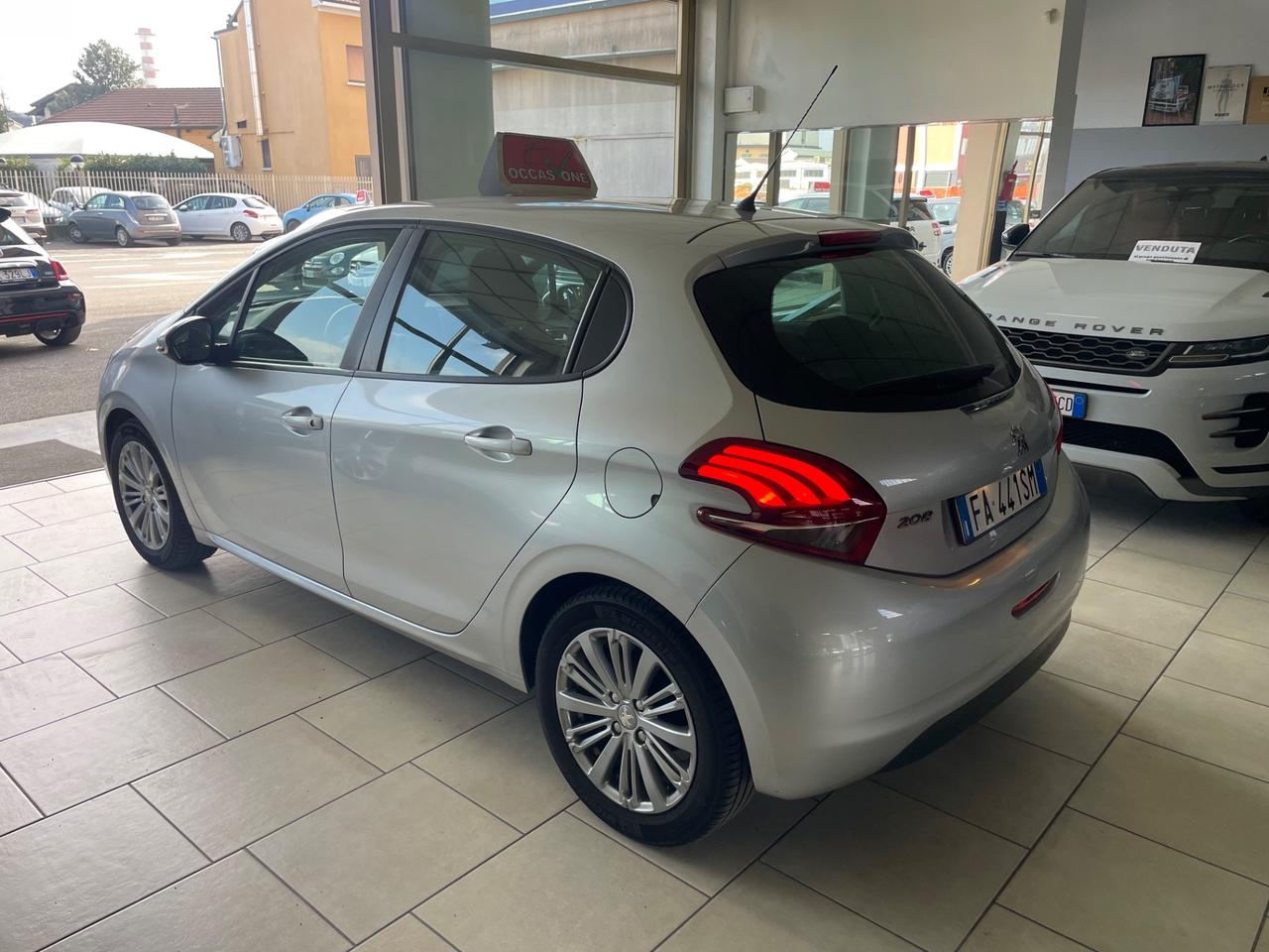 Peugeot 208 PureTech 82 5 porte Active - Nessun vincolo -