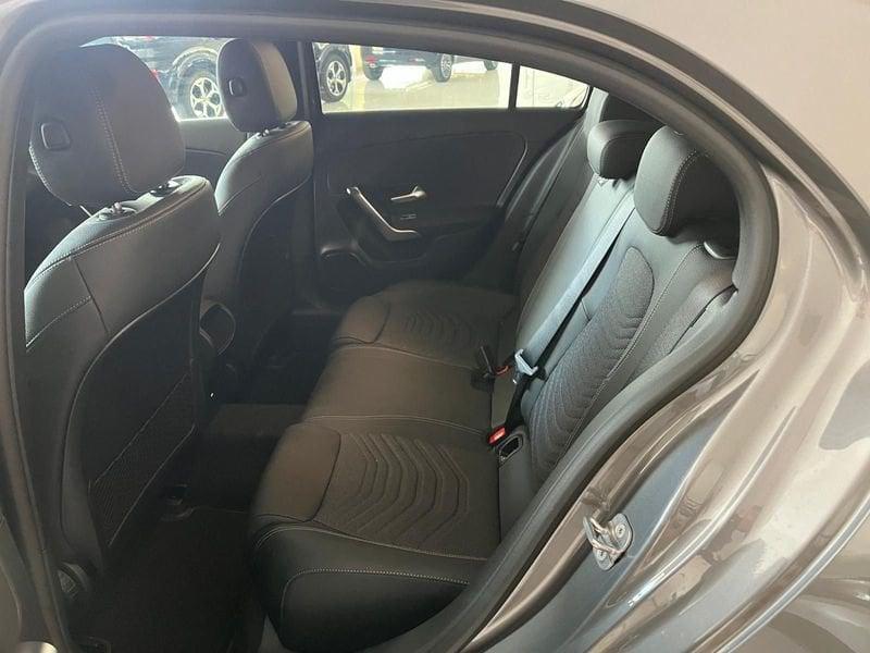 Mercedes-Benz Classe A A 180 d Automatic Business Extra