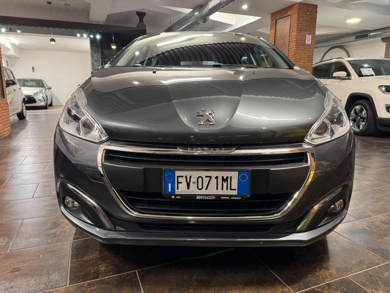 Peugeot 208 PureTech 82 5 porte Allure