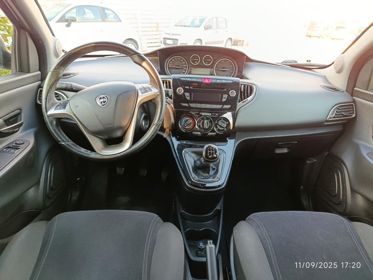 Lancia Ypsilon 1.3 MJT 16V 95 CV 5 porte S&S Gold