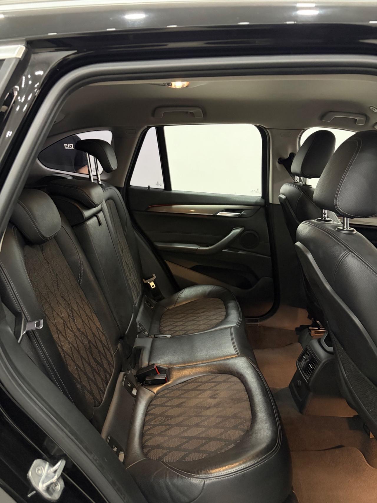 Bmw X1 sDrive18d xLine