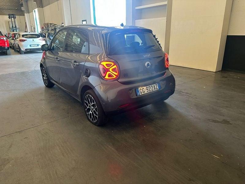 smart forfour forfour EQ Racingrey (22kw)