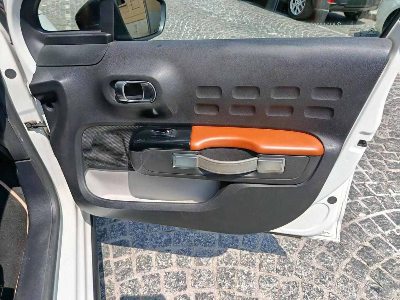 Citroen C3 Shine 1.6 Blue HDi 100 #11828
