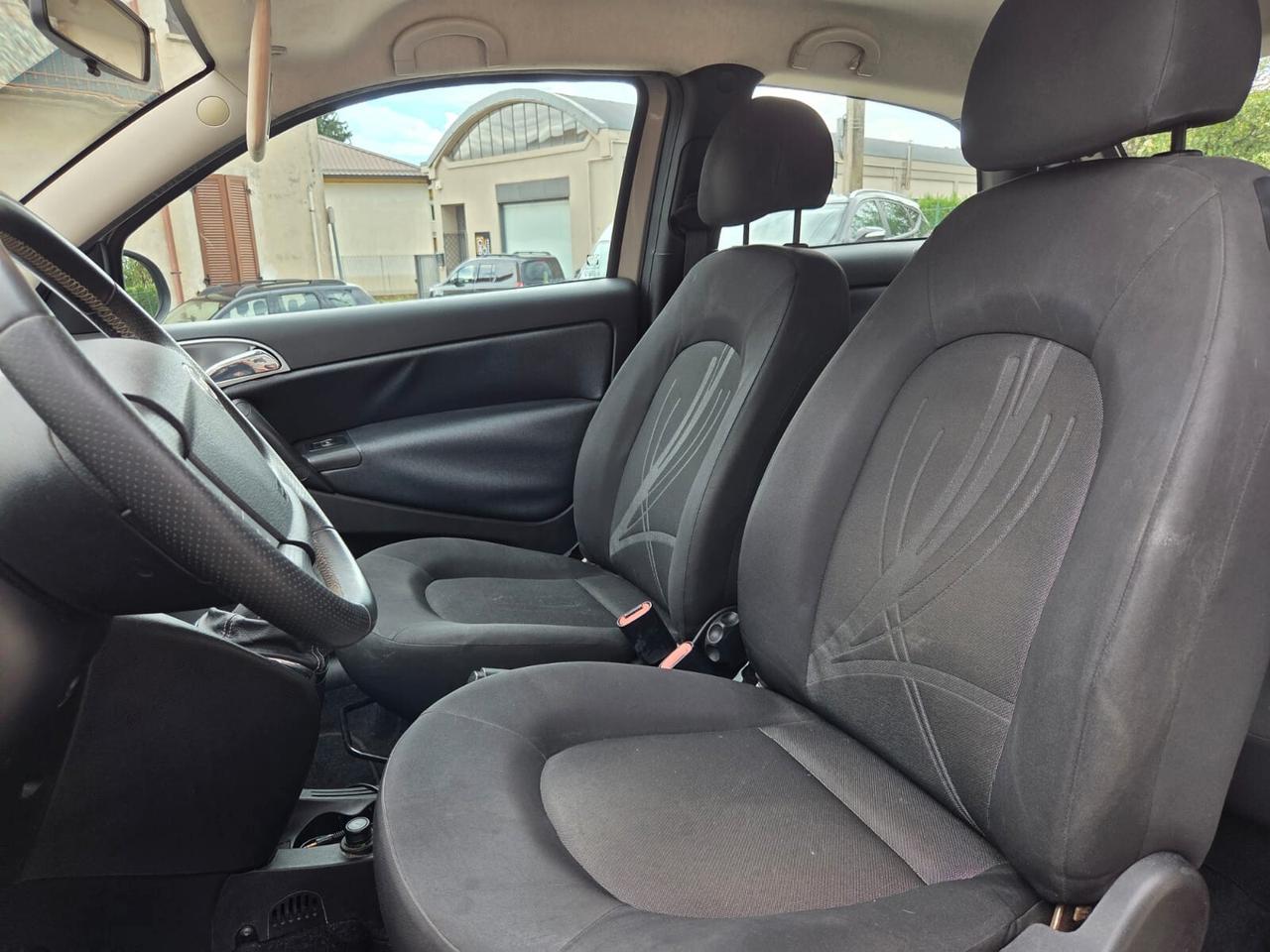 Lancia Ypsilon 1.2 69 CV PLATINUM 3 PORTE