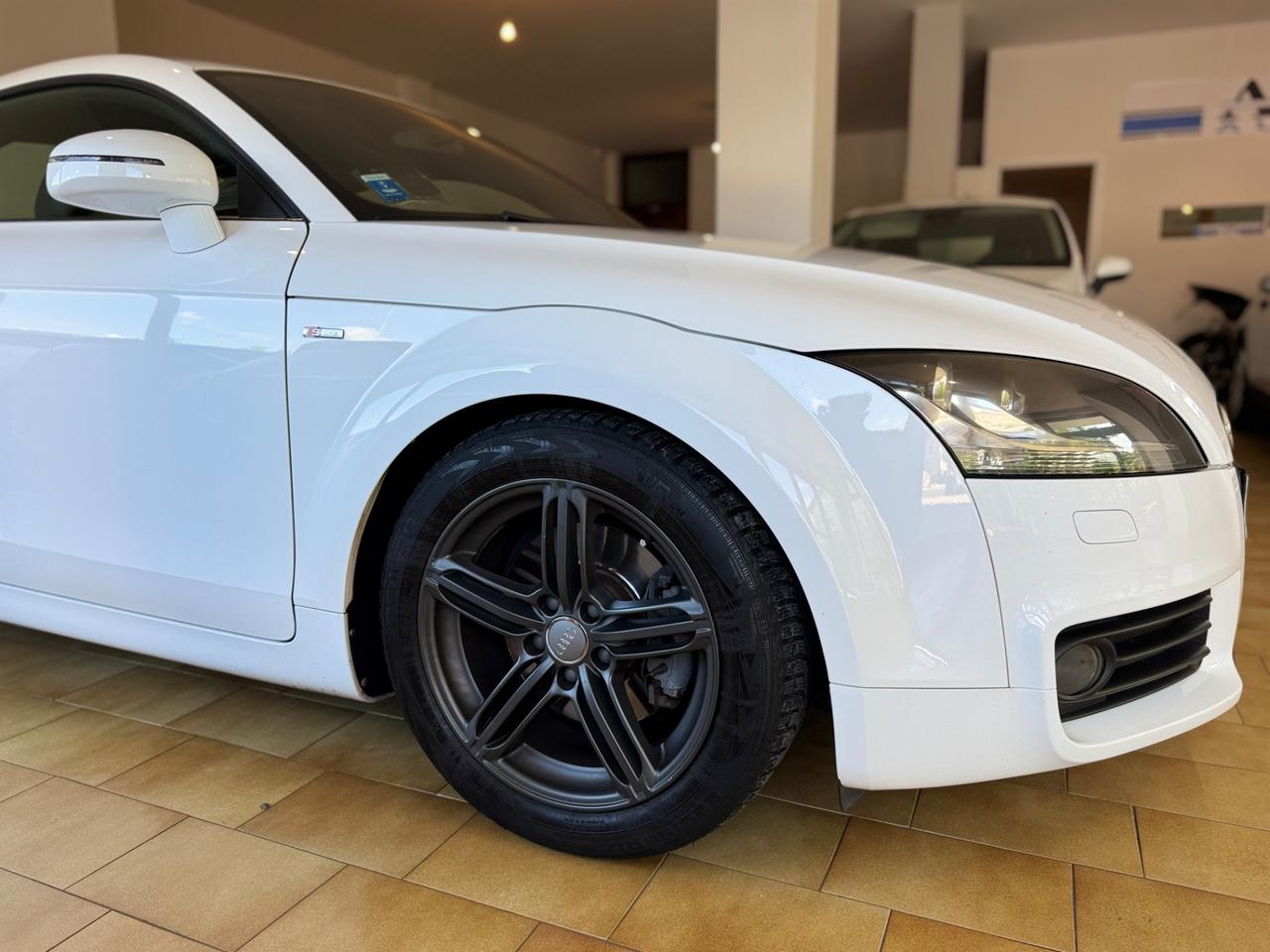 Audi TT Coupé 2.0 TDI quattro Advanced plus