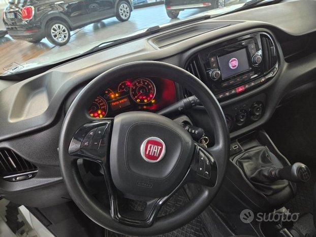 FIAT Doblo Dobl 1.3 MJT PC Cargo Lounge-solo 32