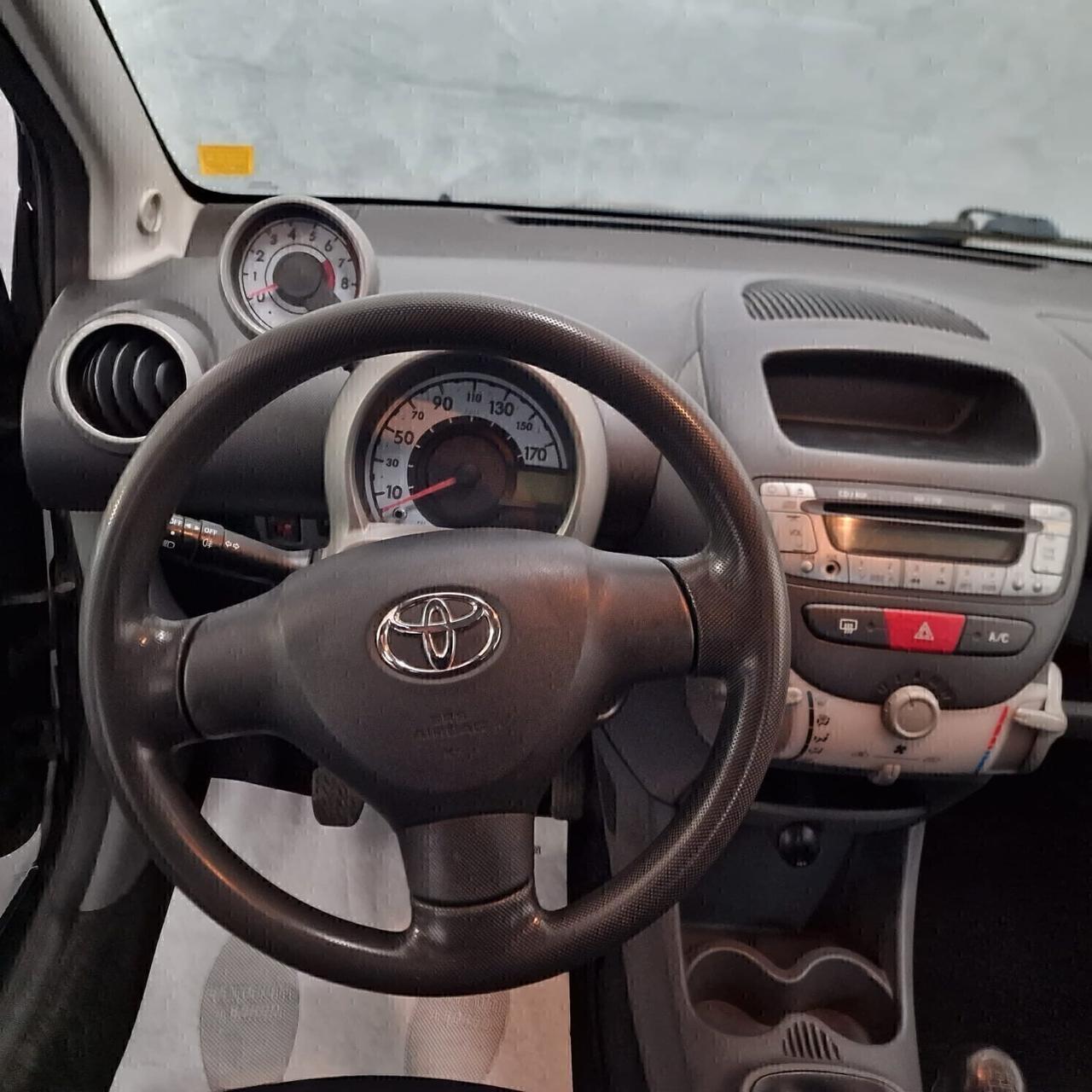 Toyota Aygo 1.0 12V VVT-i 3 porte