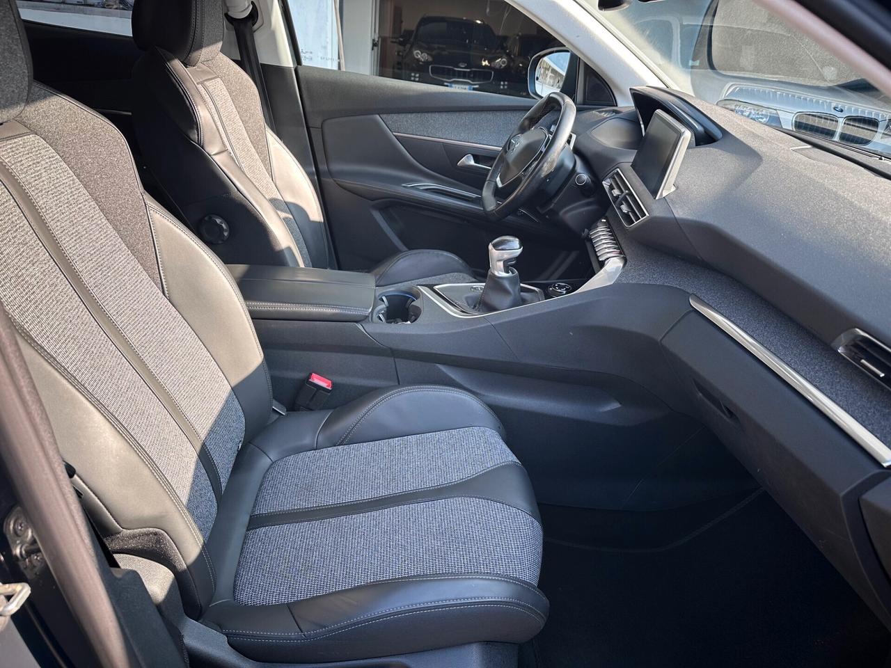 Peugeot 3008 PureTech Turbo 130 S&S Allure*EURO6*NAVI*CAMERA