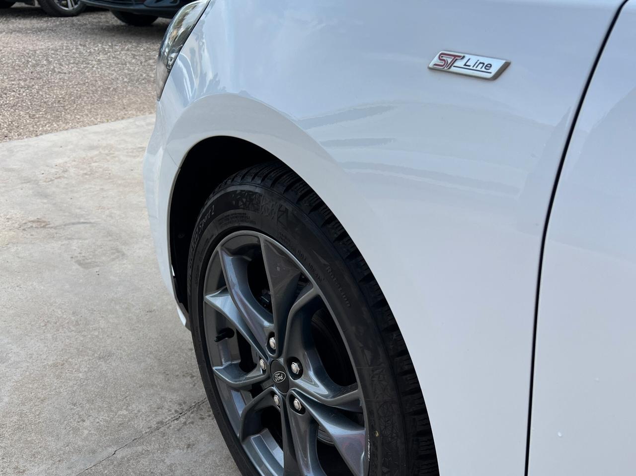 Ford Focus 1.0 EcoBoost ST-LINE