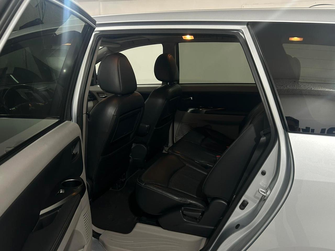 Mitsubishi Grandis 2.0 DI-D 7 posti Intense