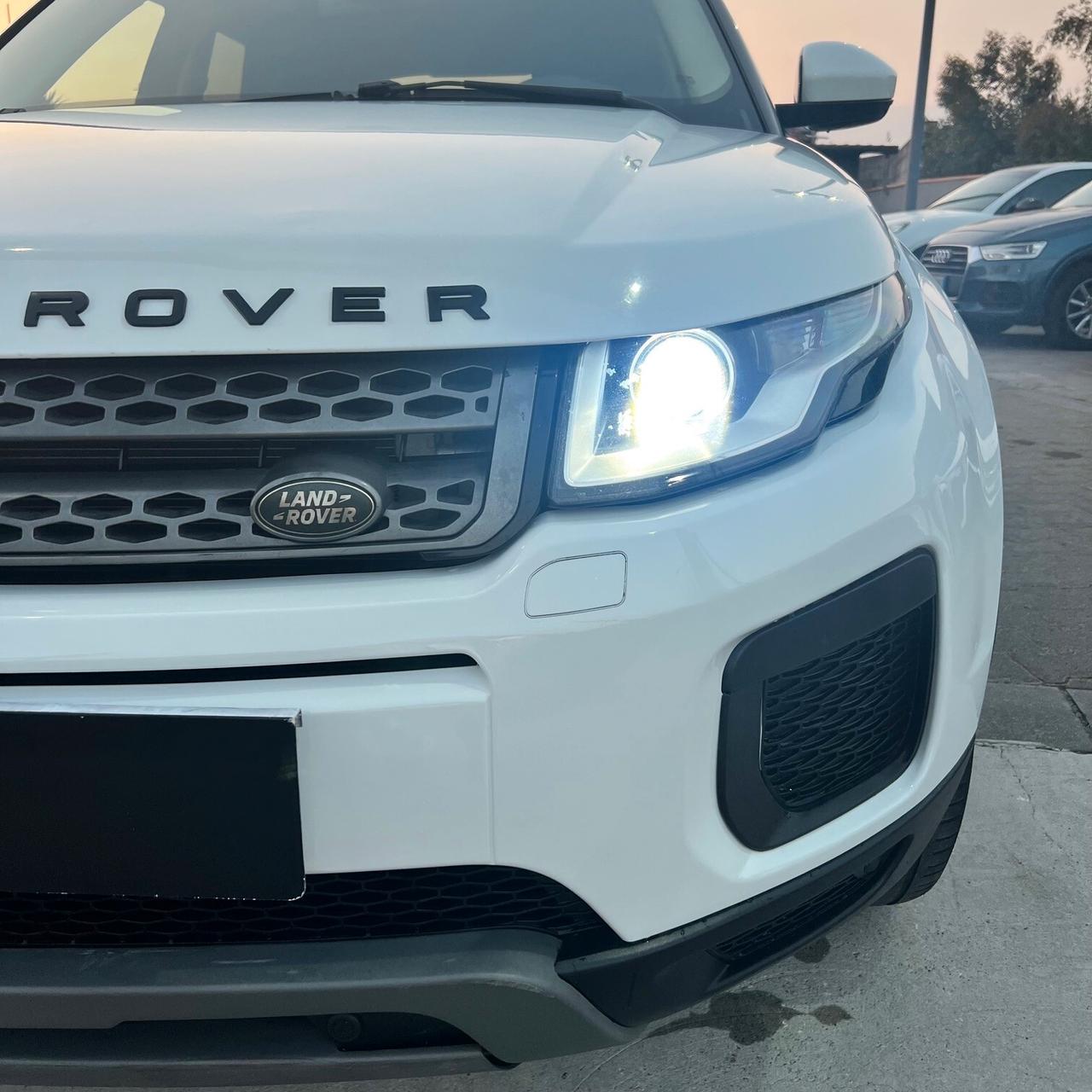 Land Rover Range Evoque 2.0 TD4 180 CV 5p. Autobiography