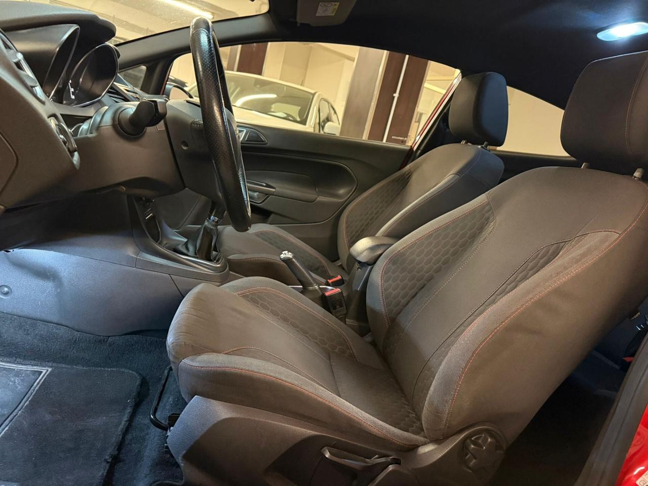 Ford Fiesta 1.5 TDCi 75CV 3 porte ST-Line